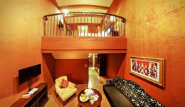 EXECUTIVE-SUITE-1
