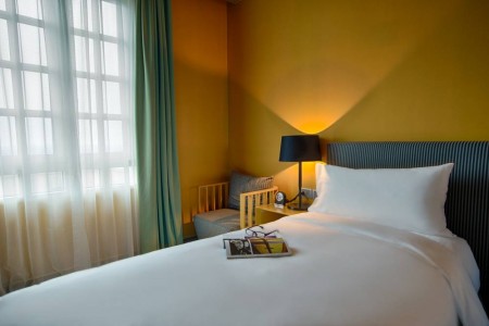 [lang en]Rooms[/lang][lang vi]Phòng-nghỉ[/lang]