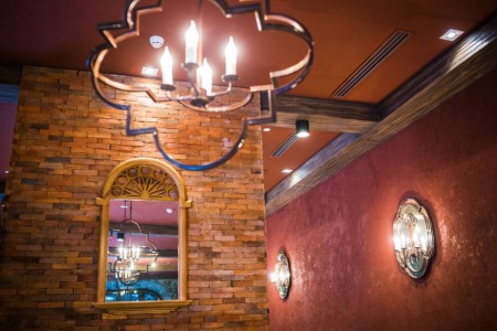 [lang en]Dining[/lang][lang vi]Nhà-hàng-và-quầy-bar[/lang]