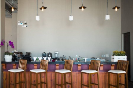 [lang en]Dining[/lang][lang vi]Nhà-hàng-và-quầy-bar[/lang]